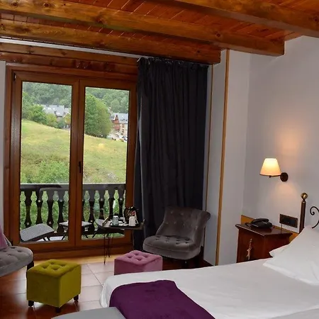 Hotel Mauberme Mountain Boutique Salardu