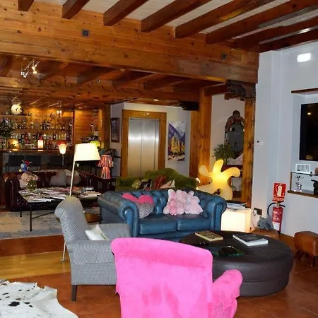Mauberme Mountain Boutique Hotel Salardu